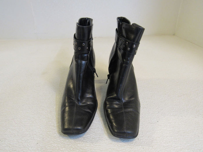 Aerosoles-A2-Cingalong-Ankle-Boots-Black-3-in-Heel-Female-Adult-Size-8-Solid-444 3