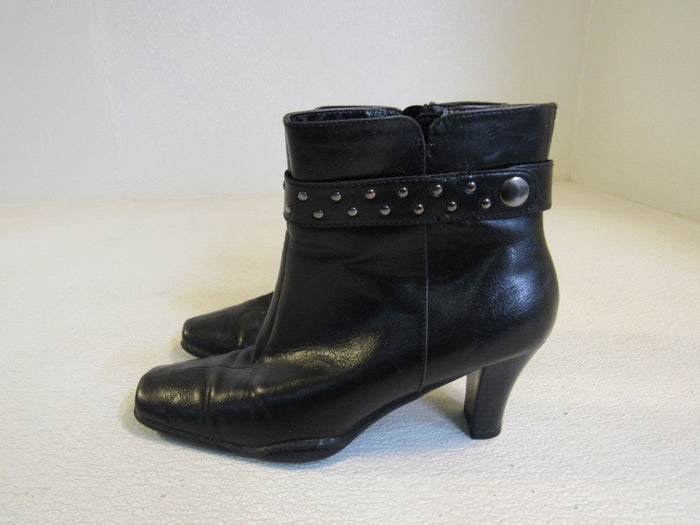 Aerosoles-A2-Cingalong-Ankle-Boots-Black-3-in-Heel-Female-Adult-Size-8-Solid-444 4