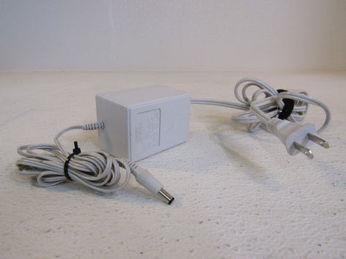 Altec-Lansing-Class-2-Transformer-Adapter-Input-AC-117V-60Hz-21-Watt-4811A15T-4-890 2
