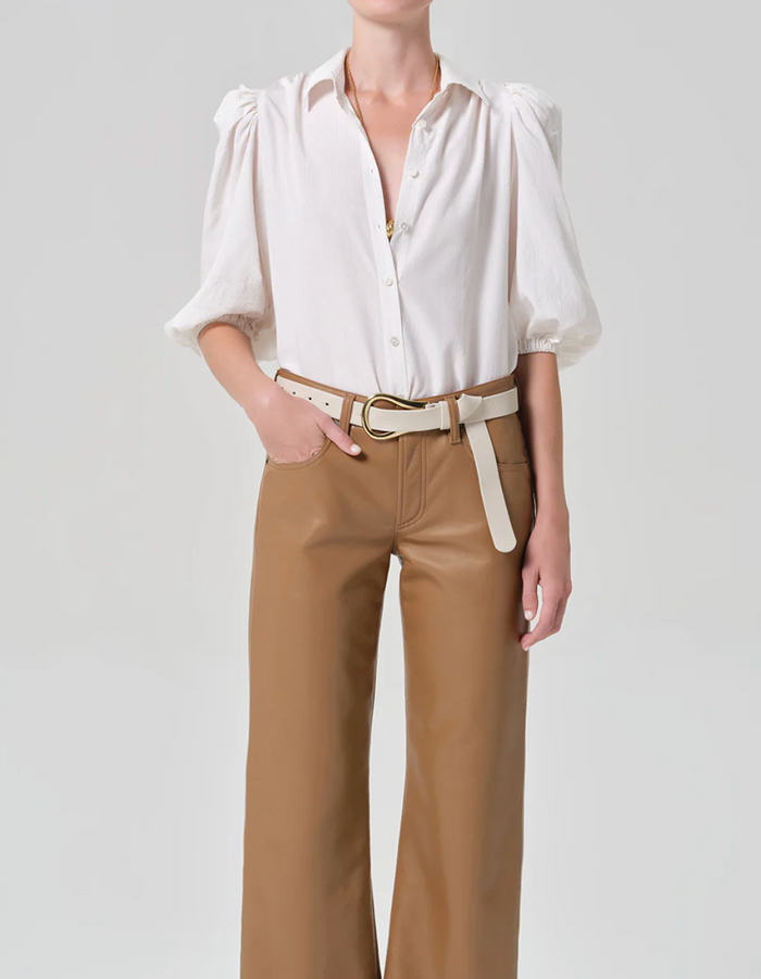 ANYA PUFF SLEEVE W/FRONT PLEAST IN SAND MICRO