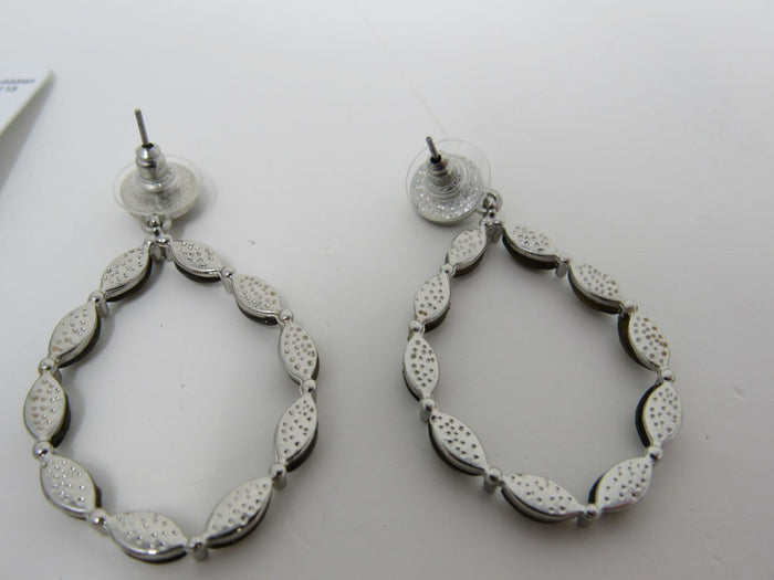 Charming-Charlie-Fashion-Earrings-Lot-of-2-Pair-Female-Adult-492 6