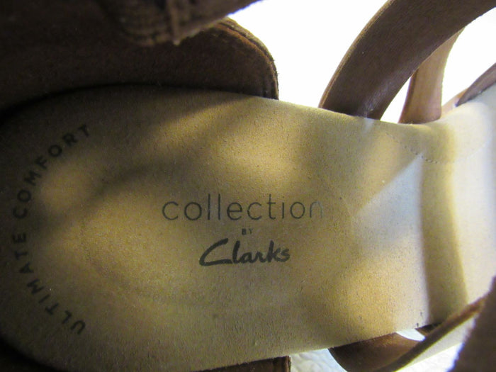 Clarks-Ultimate-Comfort-Collection-Sandal-
Sandals-Tan-Female-Adult-Size-8-438 7
