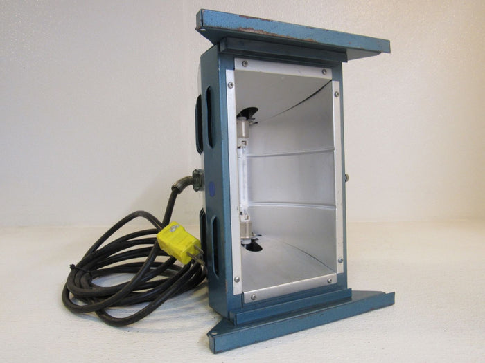 Colortran-Industries-Photographic-Equipment-Light-x-Vintage-Metal-720 2