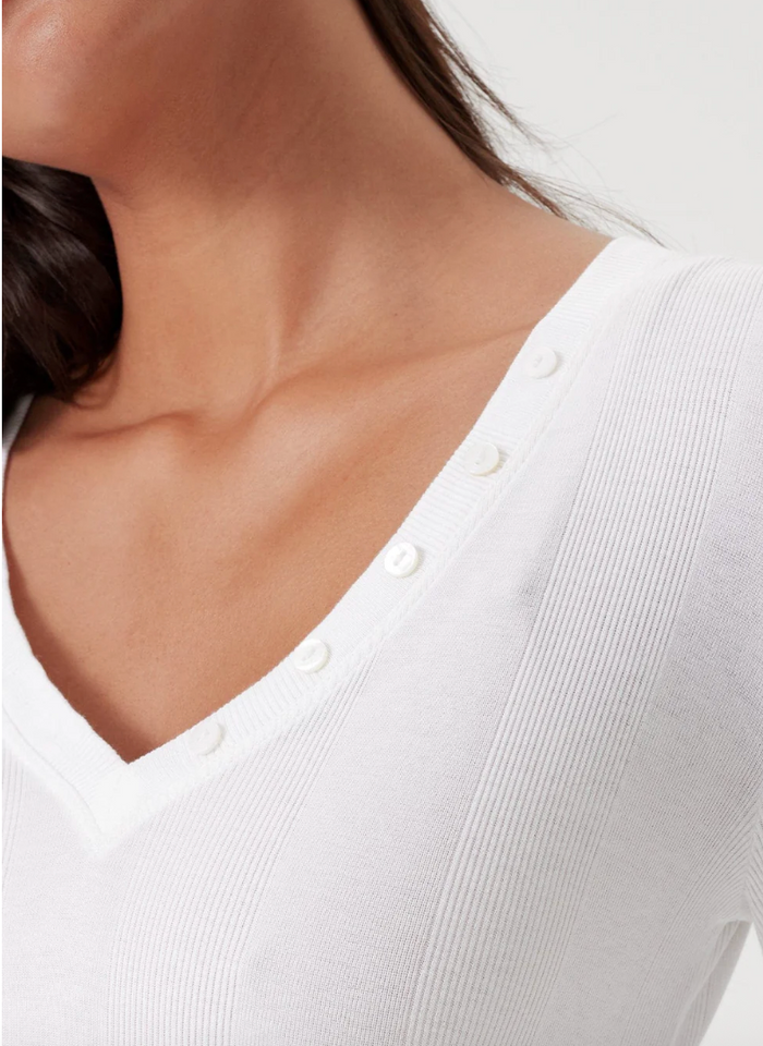 COTTON RIB L/S W/ VNECK BUTTONS