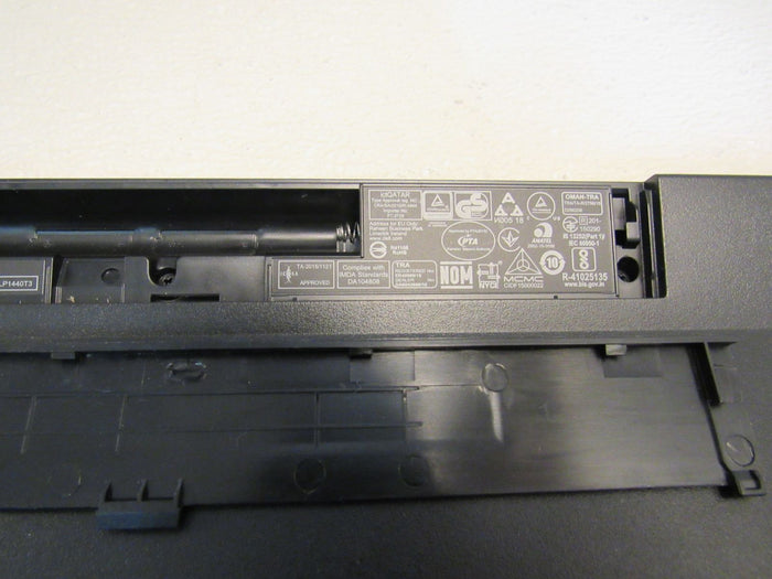 Dell-Wireless-Keyboard-and-Mouse-Black-622 8