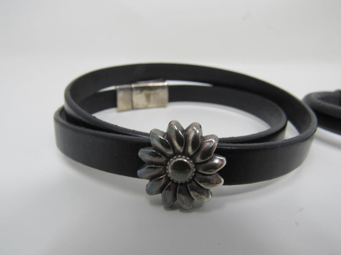 Designer-Bangle-Bracelets-Set-of-3-Flower-Design-Female-Adult-520 5