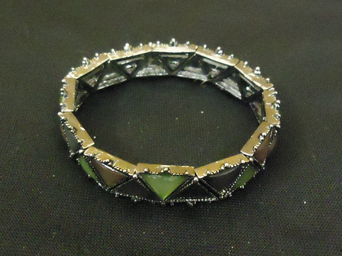 designer-fashion-bracelet-chain-link-metal-female-adult-silver-green-brown-preowned 2