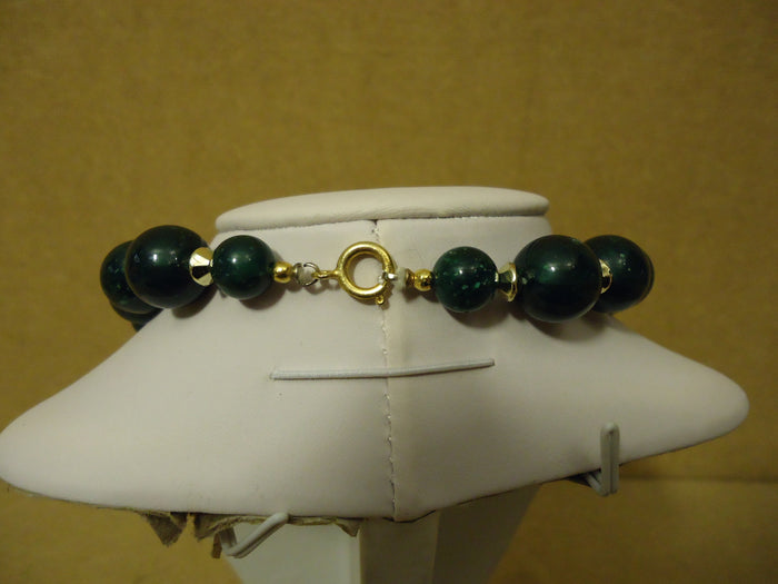 designer-fashion-necklace-18in-l-beaded-strand-female-adult-green-silver-preowned 3