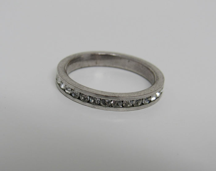 Designer-Fashion-Ring-Female-Adult-Size-8-456 2