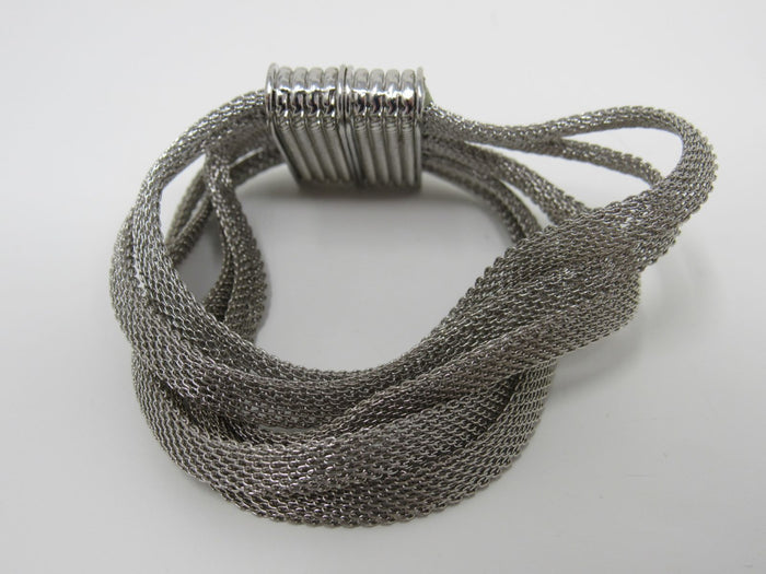 Designer-Link-Necklace-Silver-Female-Adult-Metallics-572 4