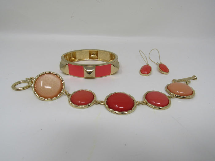Designer-Matching-Bracelets-and-Earrings-Female-Adult-590 4