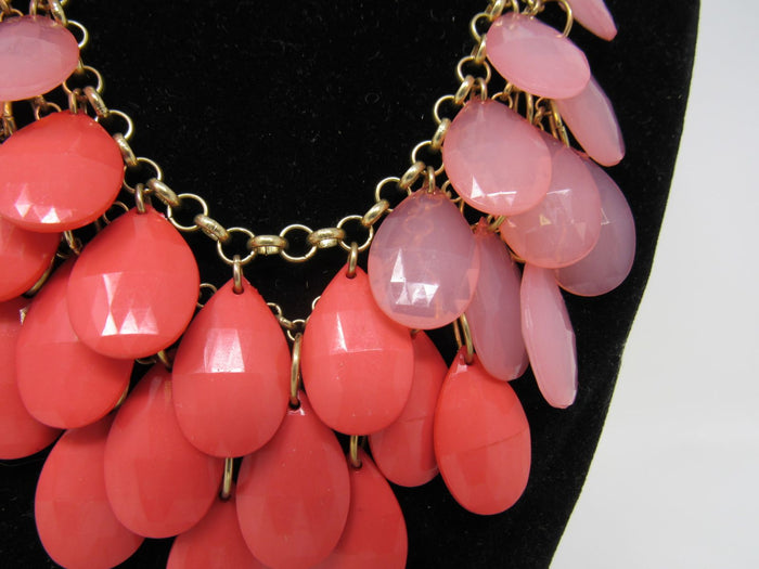 Designer-Matching-Statement-Necklace-and-Earrings-Female-Adult-588 5