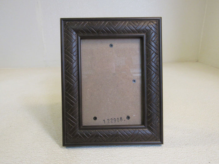 Designer-Picture-Frame-5-in-x-7-in-Brown-122906-176 3