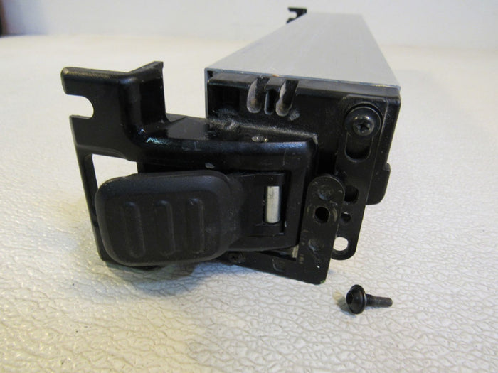 DeWalt-Fence-Assembly-180903396-232 7