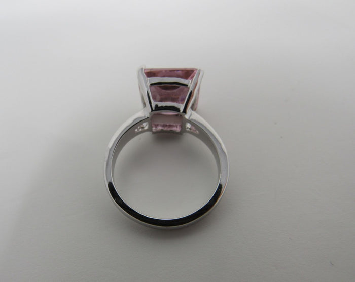 Edco-Fashion-Ring-Princess-Cut-Pink-Faux-Gem-Female-Adult-Size-8-Pinks-Solid-448 3