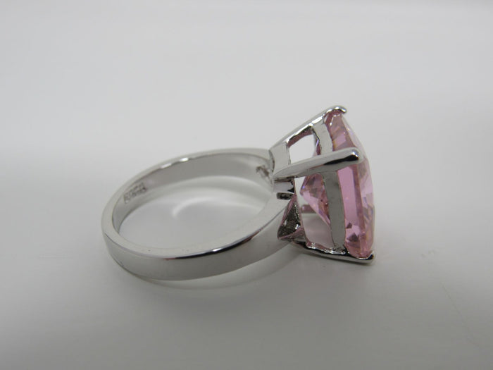Edco-Fashion-Ring-Princess-Cut-Pink-Faux-Gem-Female-Adult-Size-8-Pinks-Solid-448 6