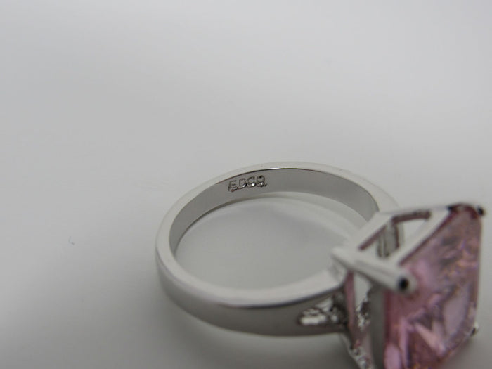 Edco-Fashion-Ring-Princess-Cut-Pink-Faux-Gem-Female-Adult-Size-8-Pinks-Solid-448 7