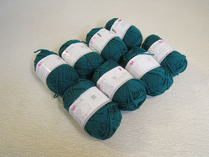 Ewe-Ewe-Wooly-Worsted-Yarn-Teal-8-Skeins-95-Yards-Each-Merino-Superwash-148 2