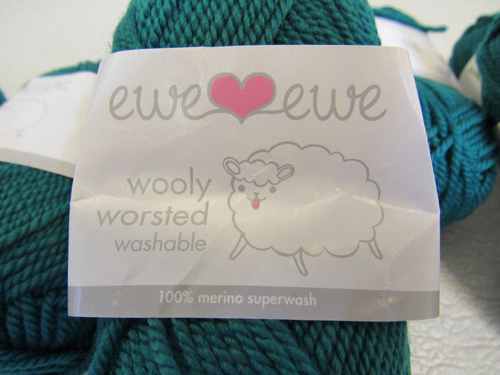Ewe-Ewe-Wooly-Worsted-Yarn-Teal-8-Skeins-95-Yards-Each-Merino-Superwash-148 5