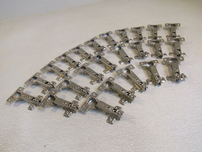 Ferrari-Cabinet-Hinges-Lot-of-24-Full-Overlay-110-Silver-1566-216 2