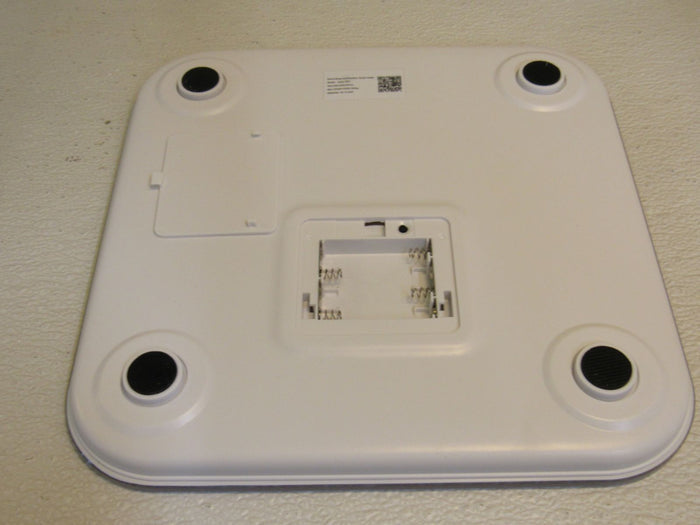 FitTrack-Complete-Body-Analysis-Bluetooth-Scale-White-Dara-001-Glass-248 5