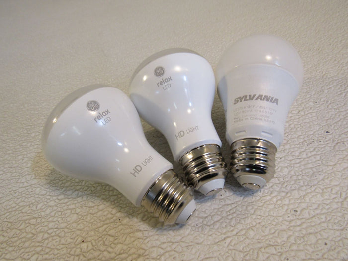 LED-Light-Bulbs-Lot-of-3-White-2-Relax-HD-Light-7W-450-Lumens-660 2