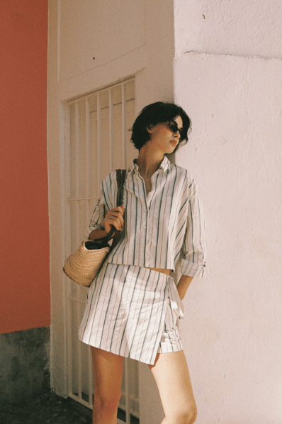 GRACIA SKORT IN VERDE STRIPES
