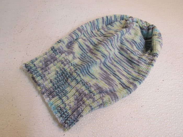 Handcrafted-Beanie-Hat-Merino-Nylon-Cashmere-Female-Adult-438 1