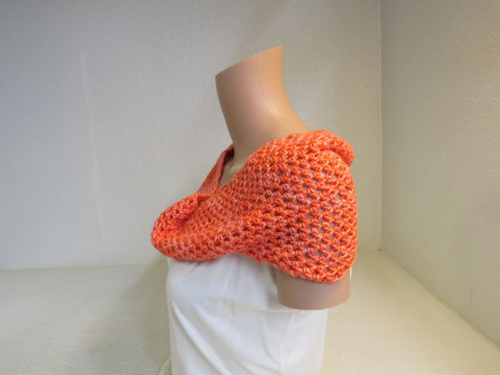 Handcrafted-Cowl-Coral-Crocheted-Alpaca-Mulberry-Silk-Female-Adult-480 4