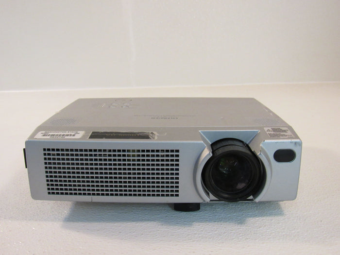 hitachi-lcd-data-video-projector-gray-1024-x-768-resolution-2200-lumens-cp-x385w-148 2