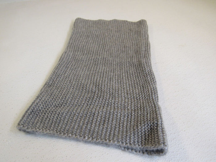 Scarf-21-Grey-Infinity-Acrylic-Female-370 4