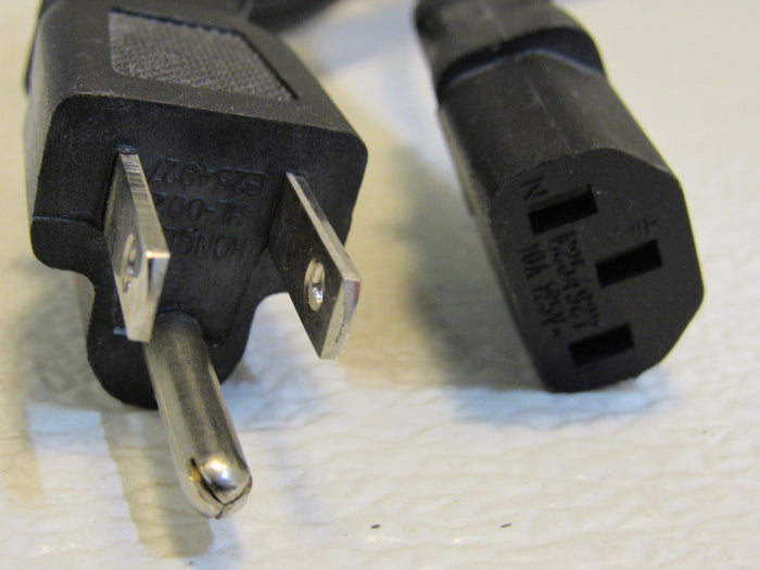 Honglin-Power-Cord-Electronics-55-in-C13-Female-5-15-Male-10-A-125-V-680 5