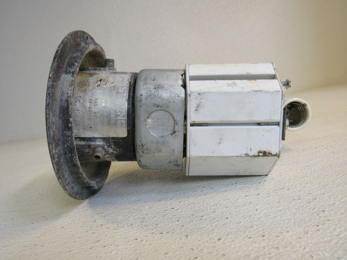 Light-Fixture-Base-S68-HPS-50W-HM42-10in-x-NRG-501-HL-418 5