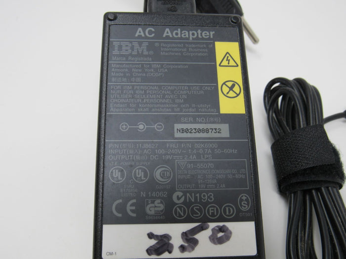 IBM-AC-Adaper-Output-DC-19V-50-60Hz-11J8627-282 5