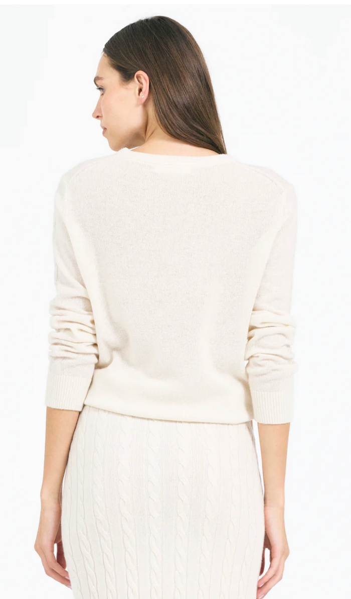 JANE CABLE PULLOVER IN IVORY