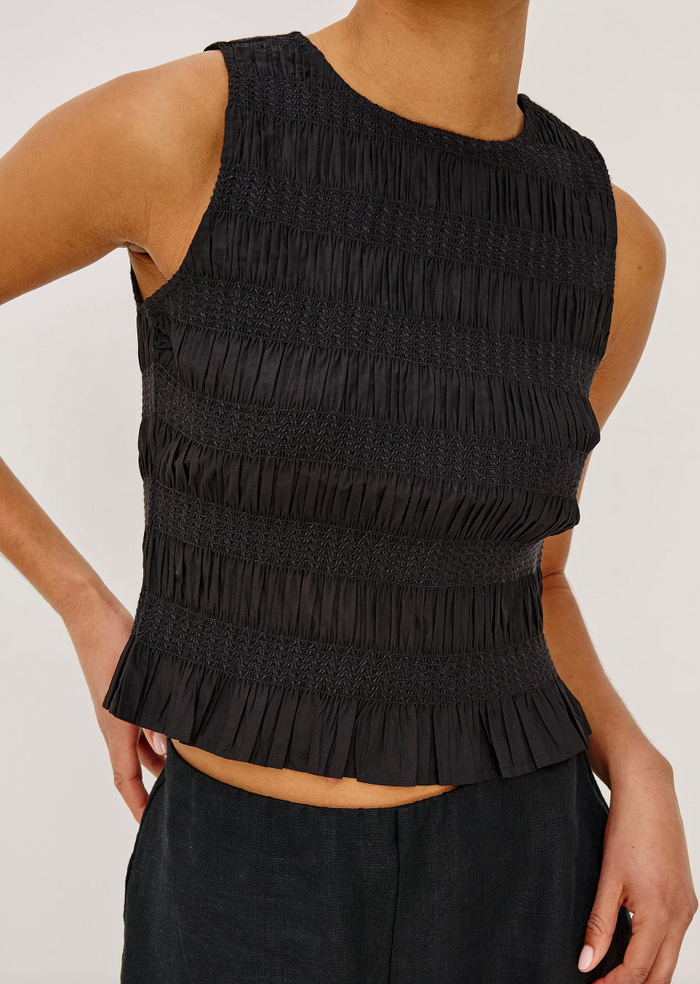 KANE TOP IN BLACK