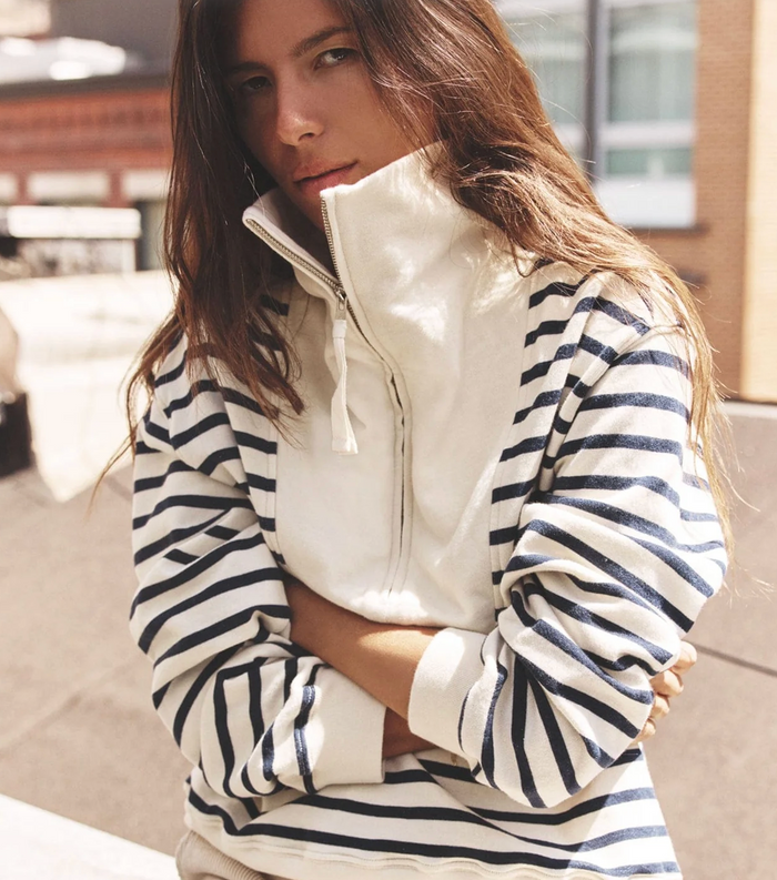 KAT SWEATSHIRT IN NATURAL STRIPE