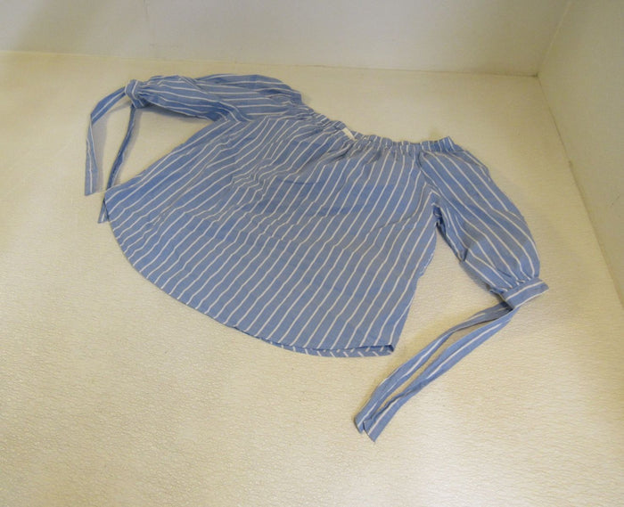 Top-Blouse-Off-The-Shoulder-Female-Adult-Size-8-Striped-382 1