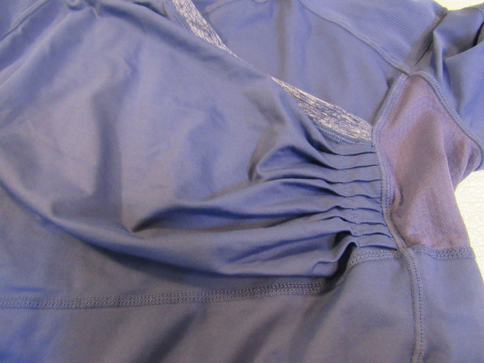 Lululemon-Athletic-Pull-Over-Hoodie-Dark-Lavender-Luon-Female-Size-8-588 4