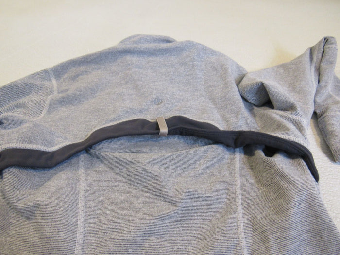 Lululemon-Athletic-Zip-Up-Sweatshirt-Gray-Luon-Female-Size-8-578 6