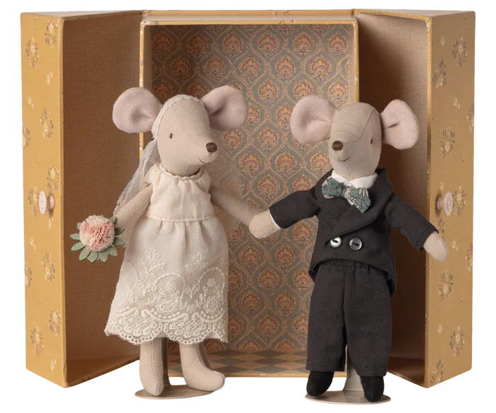 Maileg Wedding Mice Couple In Box - Mum And Dad