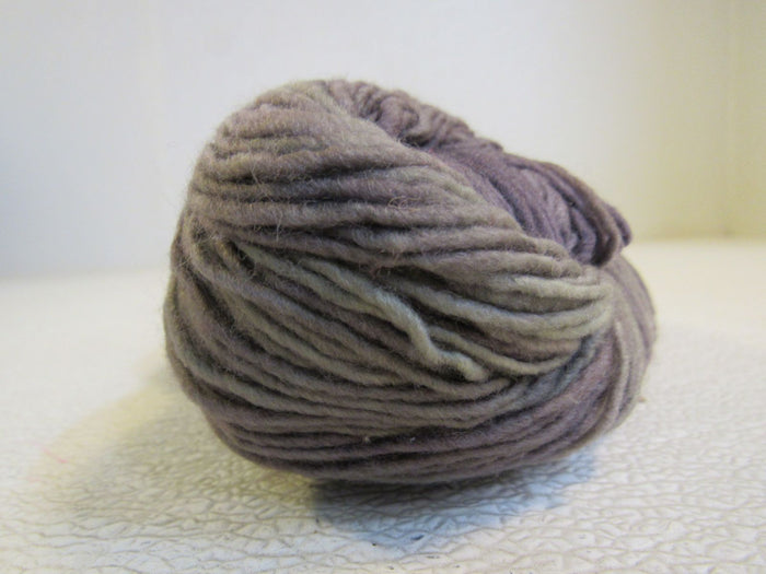 Manos-Del-Uruguay-Clara-Yarn-Frost-1-Skein-385-Yards-Gray-Superwash-Merino-176 4