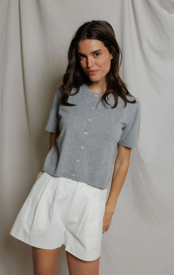 MAUDE COTTON S/S CARDIGAN IN WHITE