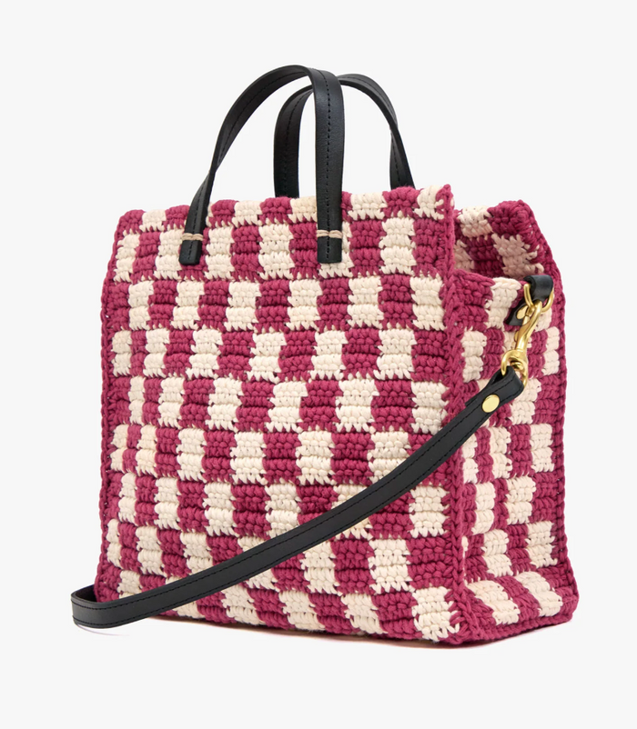 PETIT SUMMER SIMPLE TOTE IN MINI CROCHET CHECKER PLUMMY/CREAM