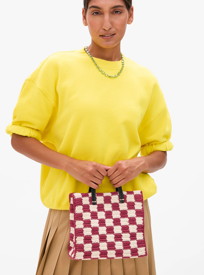 PETIT SUMMER SIMPLE TOTE IN MINI CROCHET CHECKER PLUMMY/CREAM