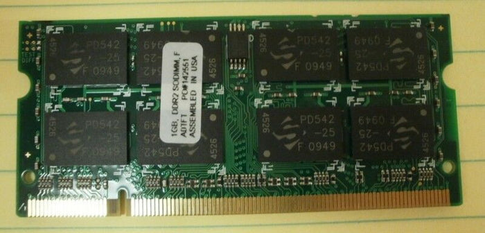 pny-mn1024sd2-667-1gb-ddr2-sdram 2