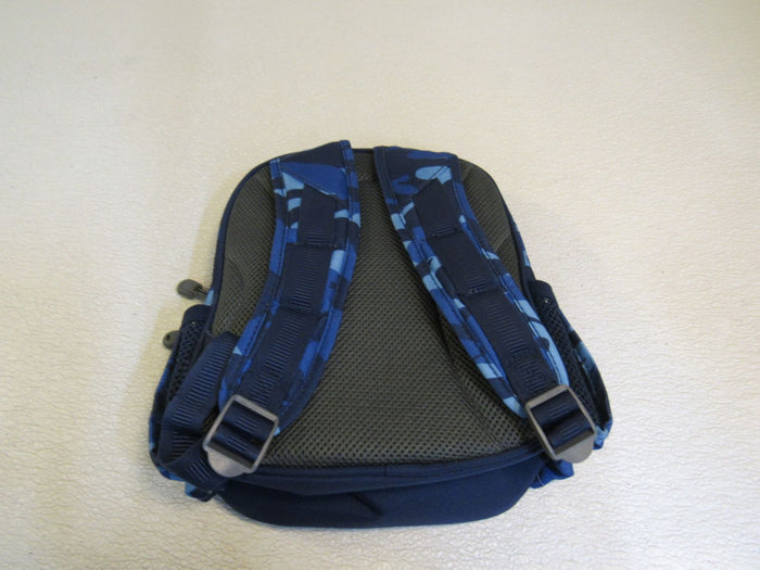 Pottery-Barn-Kids-JAKE-Backpack-Blue-Blue-Camo-Design-12T-78801-238 5