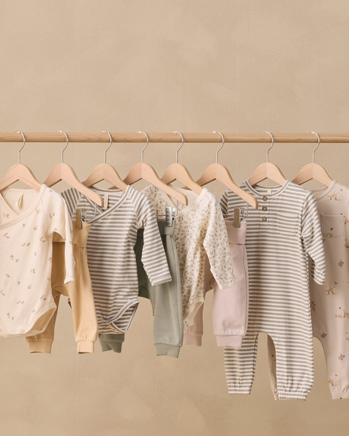 Quincy Mae Side Snap Bodysuit + Pant Set - Floret