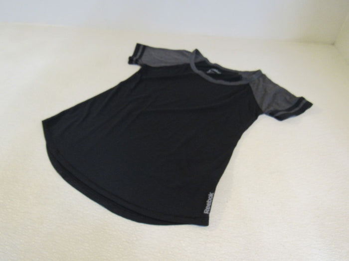 Reebok-T-Shirt-Female-Adult-Size-S-Solid-372 2