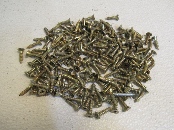 Schlage-Pile-of-Screws-9-x-For-Door-Hinges-Polished-Brass-554 3
